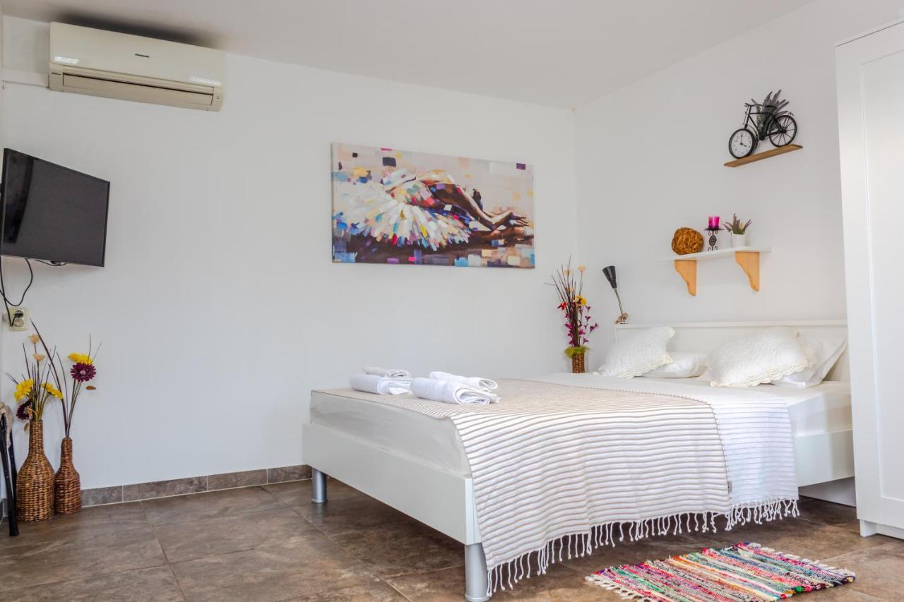 Villa Little Garden House à Rijeka Extérieur photo