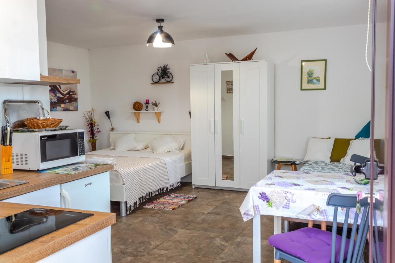 Villa Little Garden House à Rijeka Extérieur photo