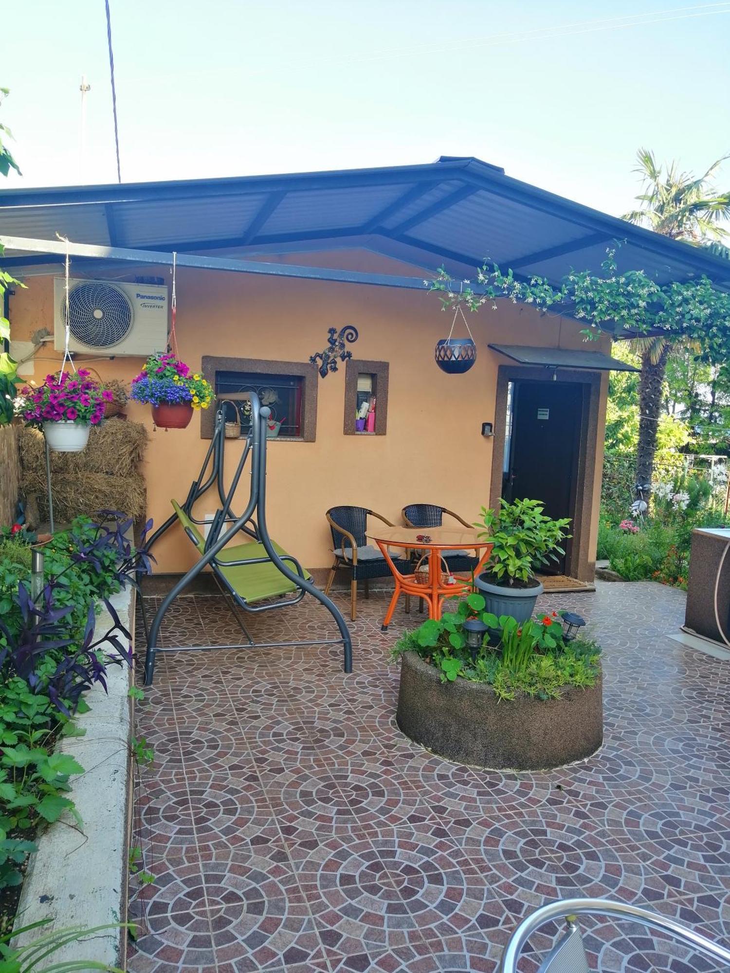 Villa Little Garden House à Rijeka Extérieur photo